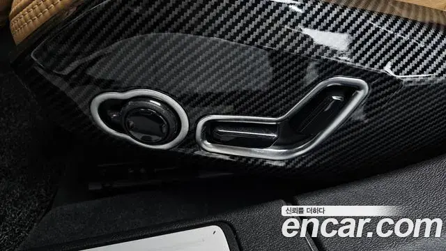 Volvo V60 Cross Country 2021 — Photo 6/37