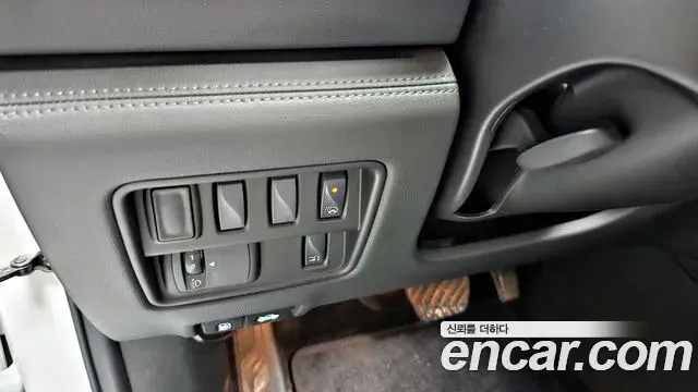 Renault Samsung QM6 2021 — Şəkil 27/33