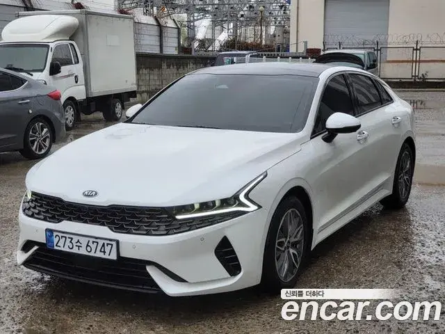 Kia K5 2021 — Photo 7/19