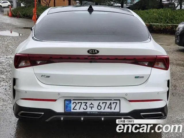Kia K5 2021 — Photo 4/19