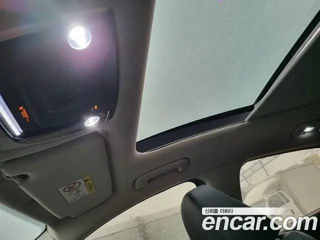 Kia K5 2021 — Photo 18/19