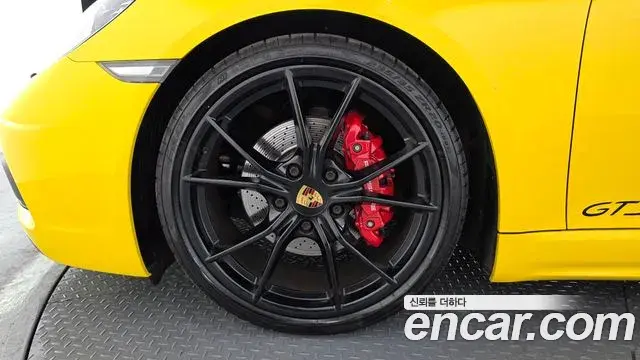 Porsche 718 Boxster 2018 — ფოტო 19/20