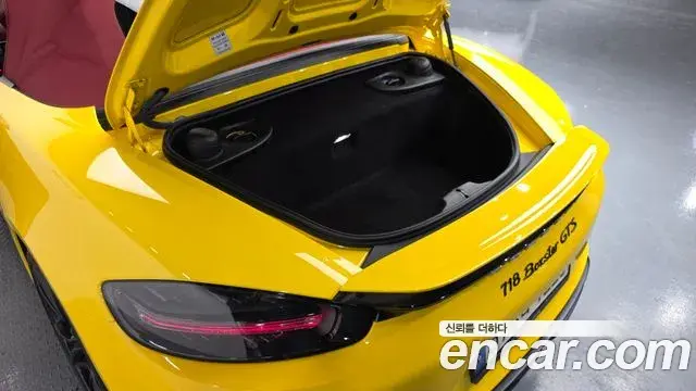 Porsche 718 Boxster 2018 — ფოტო 8/20