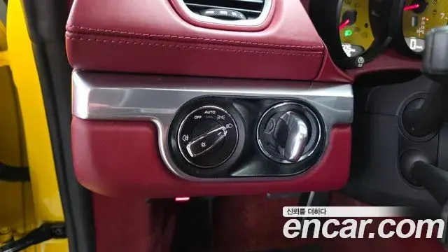 Porsche 718 Boxster 2018 — ფოტო 2/20