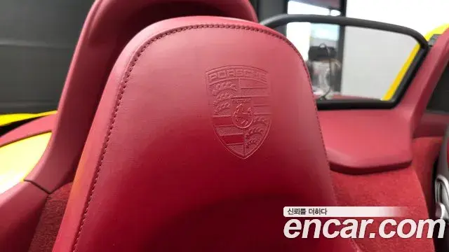 Porsche 718 Boxster 2018 — ფოტო 15/20