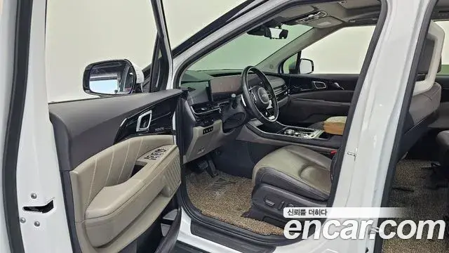 Kia Carnival 2024 — Фото 10/20