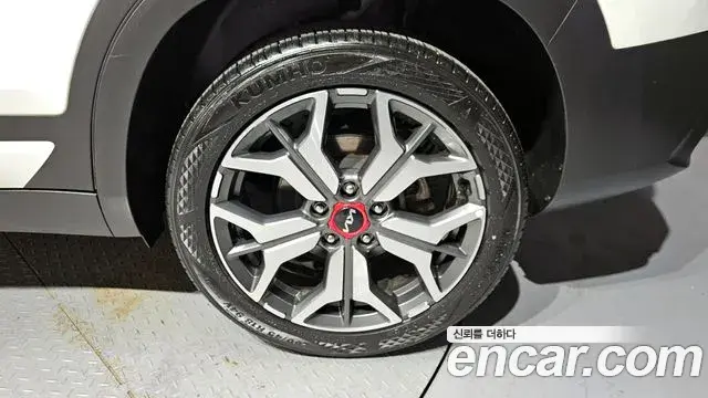 Kia Seltos 2021 — Photo 7/32