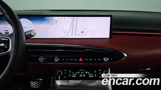 Genesis GV70 2025 — Şəkil 30/30