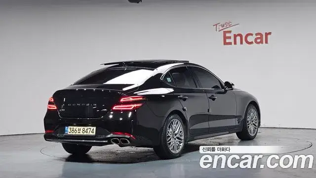 Genesis G70 2021 — ფოტო 30/34