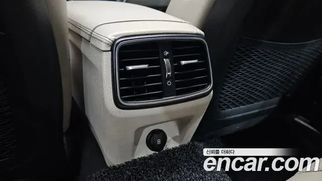 Genesis G70 2021 — ფოტო 32/34