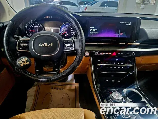 Kia Carnival 2023 — Şəkil 7/20