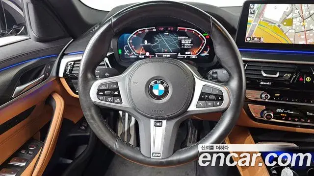 BMW 5 Series 2023 — Şəkil 16/20