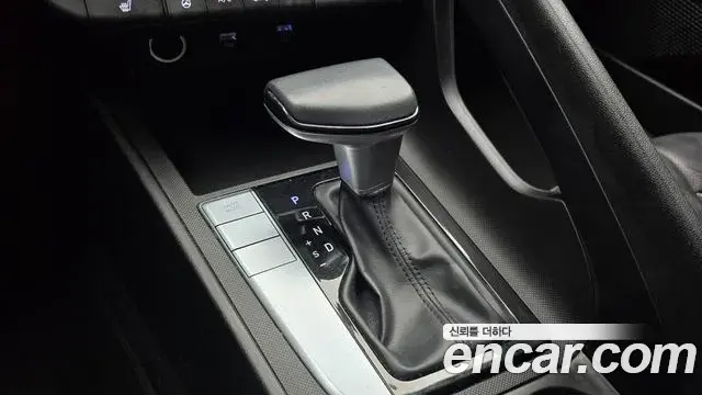 Hyundai Avante 2020 — Şəkil 9/20