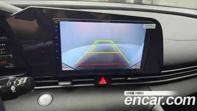 Hyundai Avante 2020 — Şəkil 18/20