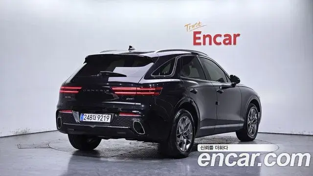 Genesis GV70 2021 — ფოტო 2/30