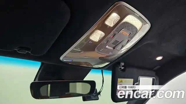 Genesis GV70 2021 — ფოტო 22/30