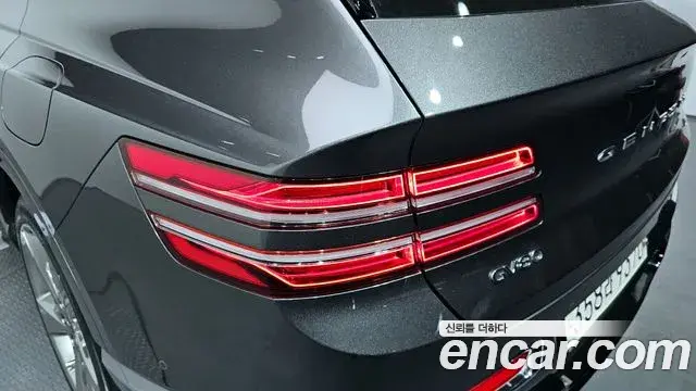 Genesis GV80 2020 — ფოტო 20/33