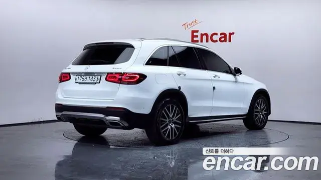 Mercedes-Benz GLC-Class 2020 — Фото 2/20