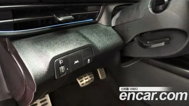 Hyundai The New Avante Hybrid 2022 — ფოტო 12/20