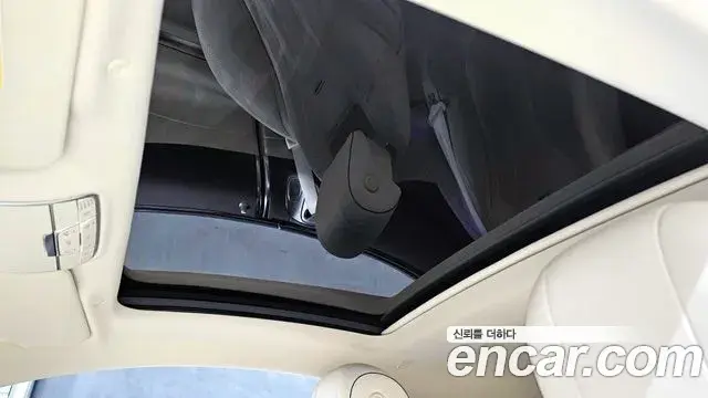 Mercedes-Benz S-Class 2018 — Photo 24/30