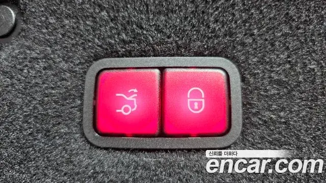 Mercedes-Benz S-Class 2018 — Photo 27/30