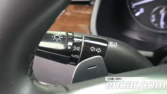Kia The K9 2020 — Photo 27/35