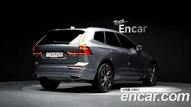Volvo XC60 2018 — Şəkil 3/20