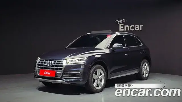 Audi Q5 2020 — ფოტო 10/34
