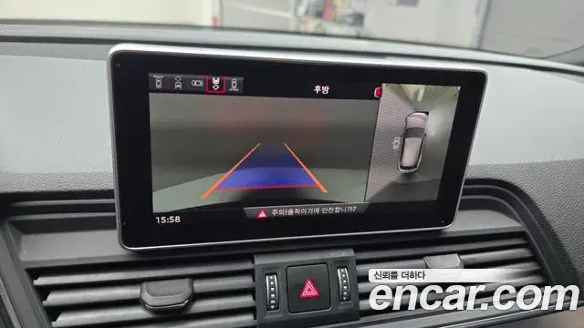 Audi Q5 2020 — ფოტო 18/34