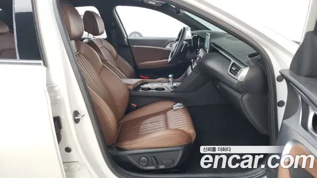 Genesis G70 2019 — Photo 10/37