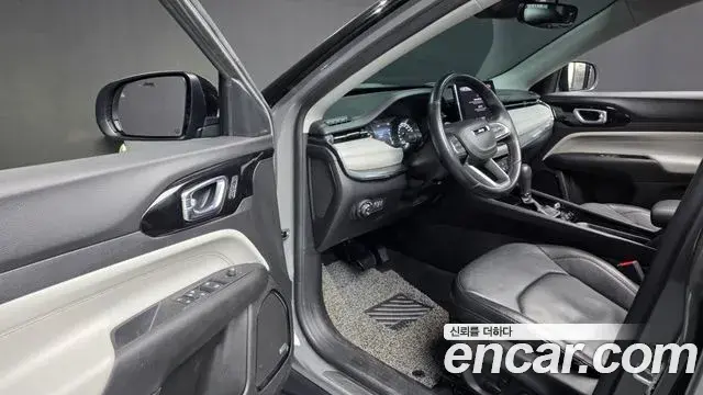Jeep Compass 2022 — ფოტო 1/20