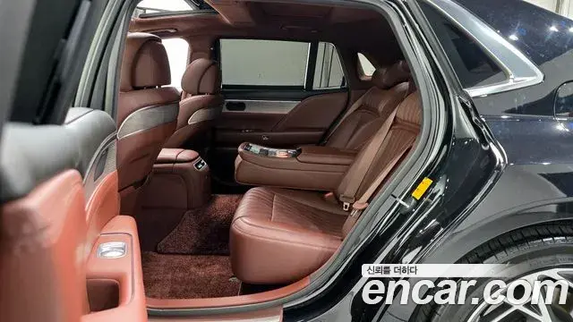 Genesis G90 2022 — Фото 12/20