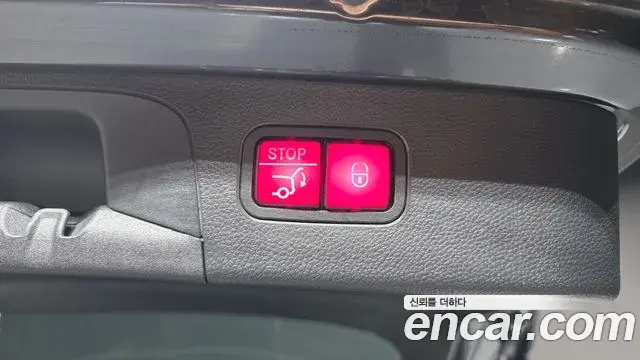 Mercedes-Benz GLC-Class 2022 — ფოტო 22/28