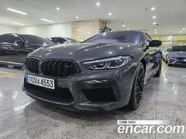 BMW M8 2020 — Photo 3/20