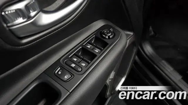 Jeep Renegade 2020 — ფოტო 5/32
