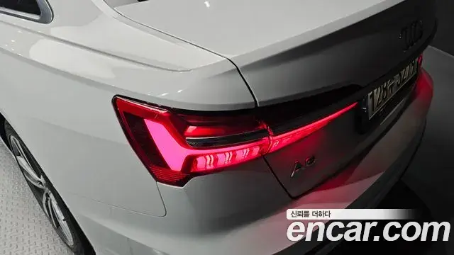 Audi A6 2021 — Şəkil 20/29