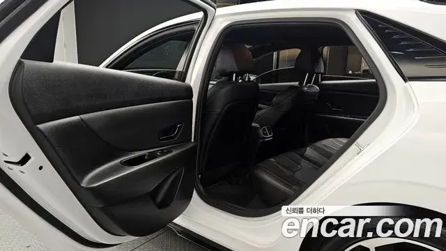 Hyundai The New Avante Hybrid 2020 — ფოტო 34/35