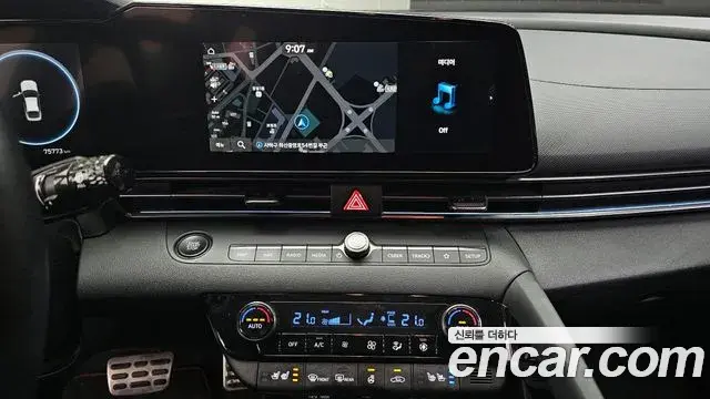 Hyundai The New Avante Hybrid 2020 — ფოტო 10/35