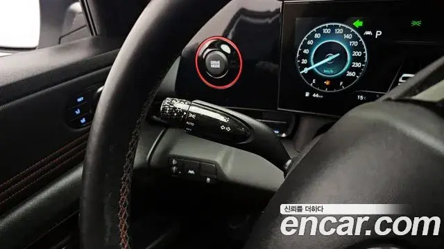 Hyundai The New Avante Hybrid 2020 — ფოტო 25/35
