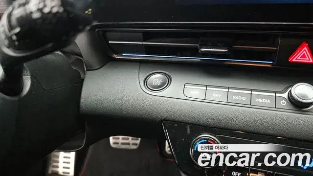 Hyundai The New Avante Hybrid 2020 — ფოტო 30/35