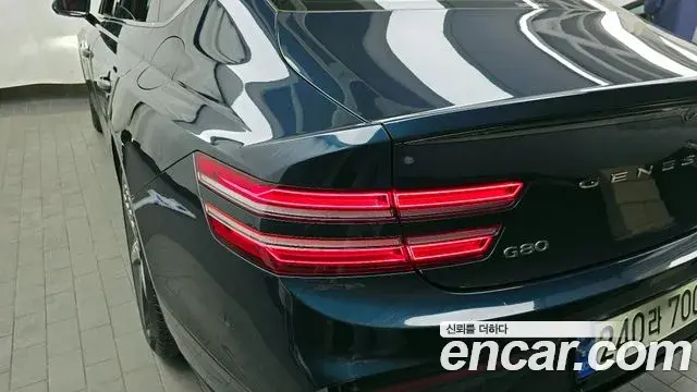 Genesis G80 2024 — Photo 19/37