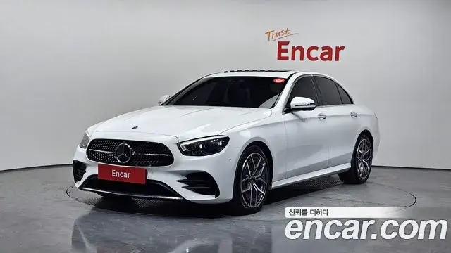 Mercedes-Benz E-Class 2020 — Şəkil 25/30