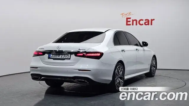 Mercedes-Benz E-Class 2020 — Şəkil 21/30