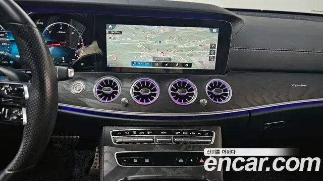 Mercedes-Benz E-Class 2020 — Şəkil 18/30