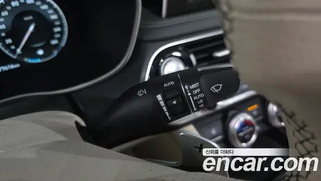 Genesis G70 2019 — Şəkil 9/37