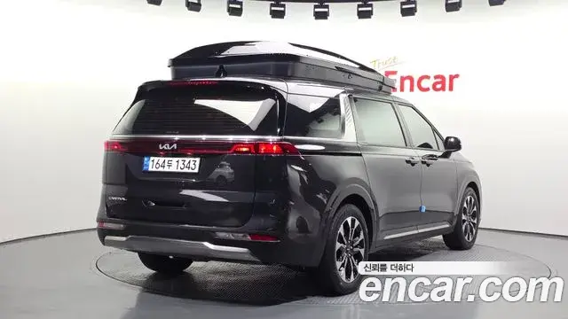 Kia Carnival 2022 — Фото 2/20