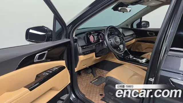 Kia Carnival 2022 — Фото 10/20
