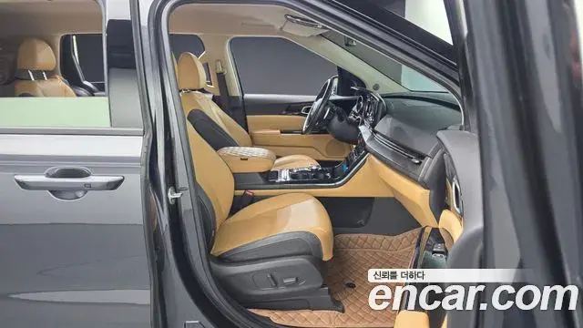 Kia Carnival 2022 — Фото 12/20