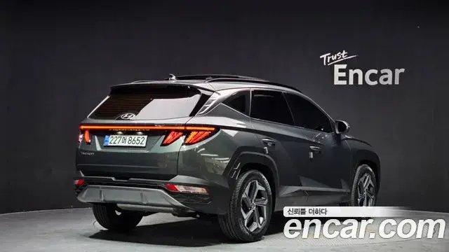 Hyundai Tucson Hybrid 2022 — Photo 20/33