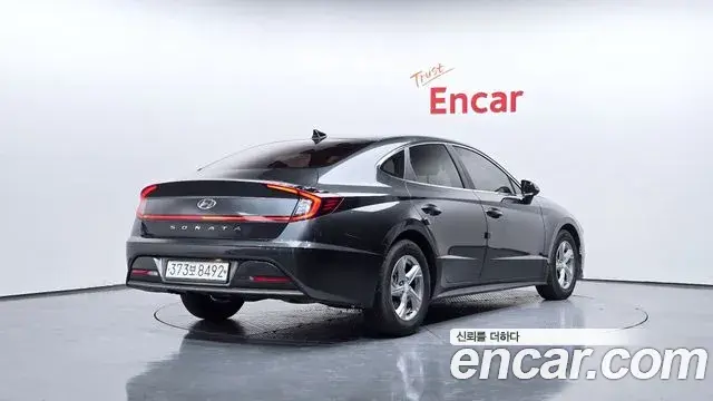 Hyundai Sonata Hybrid 2020 — ფოტო 5/32